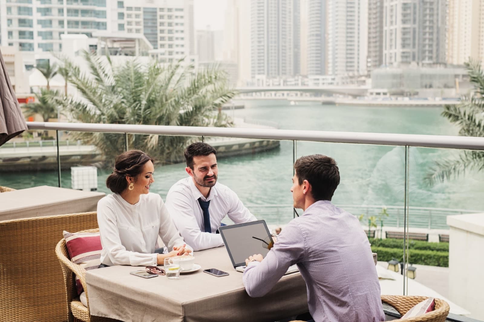 Independent professionals meeting in Dubai Marina
